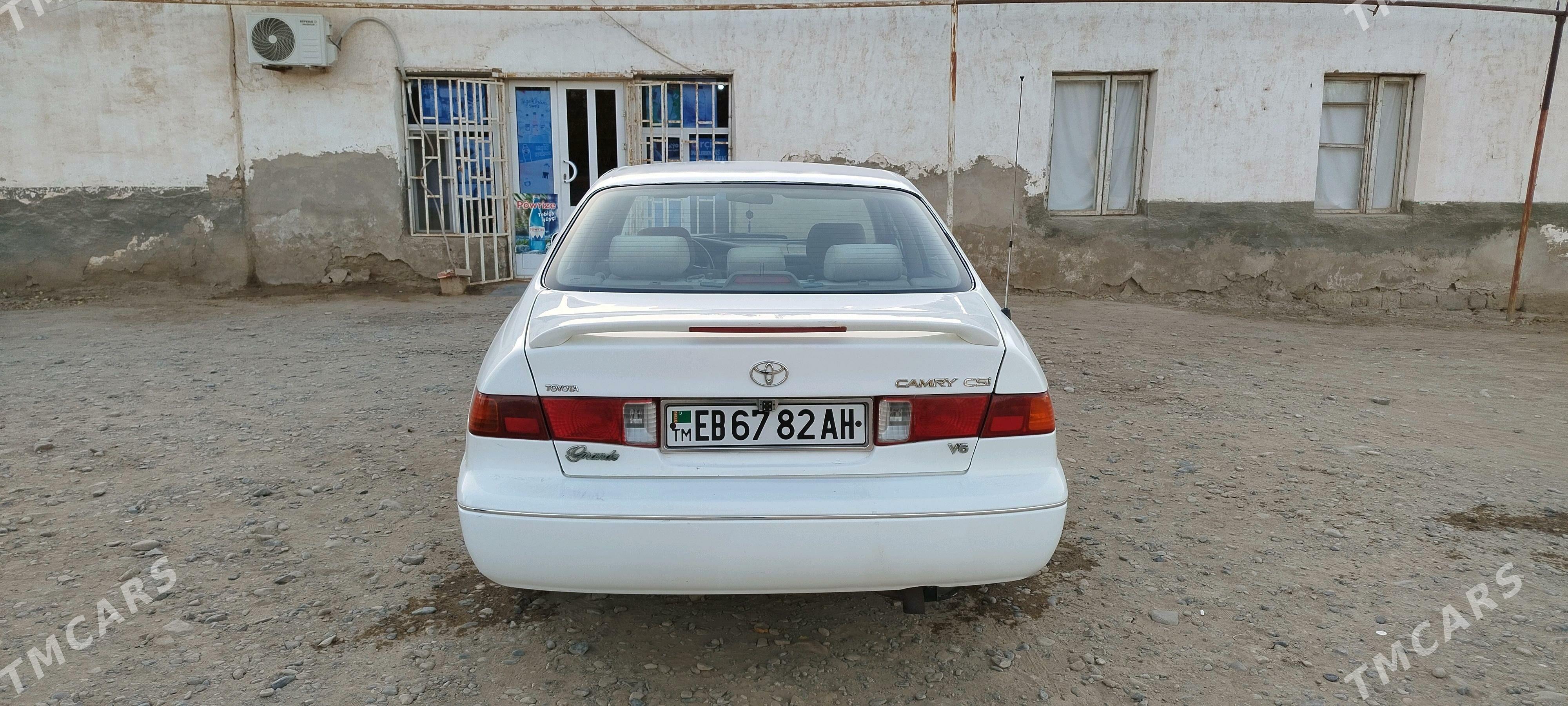 Toyota Camry 2000 - 144 000 TMT - Babadaýhan - img 5