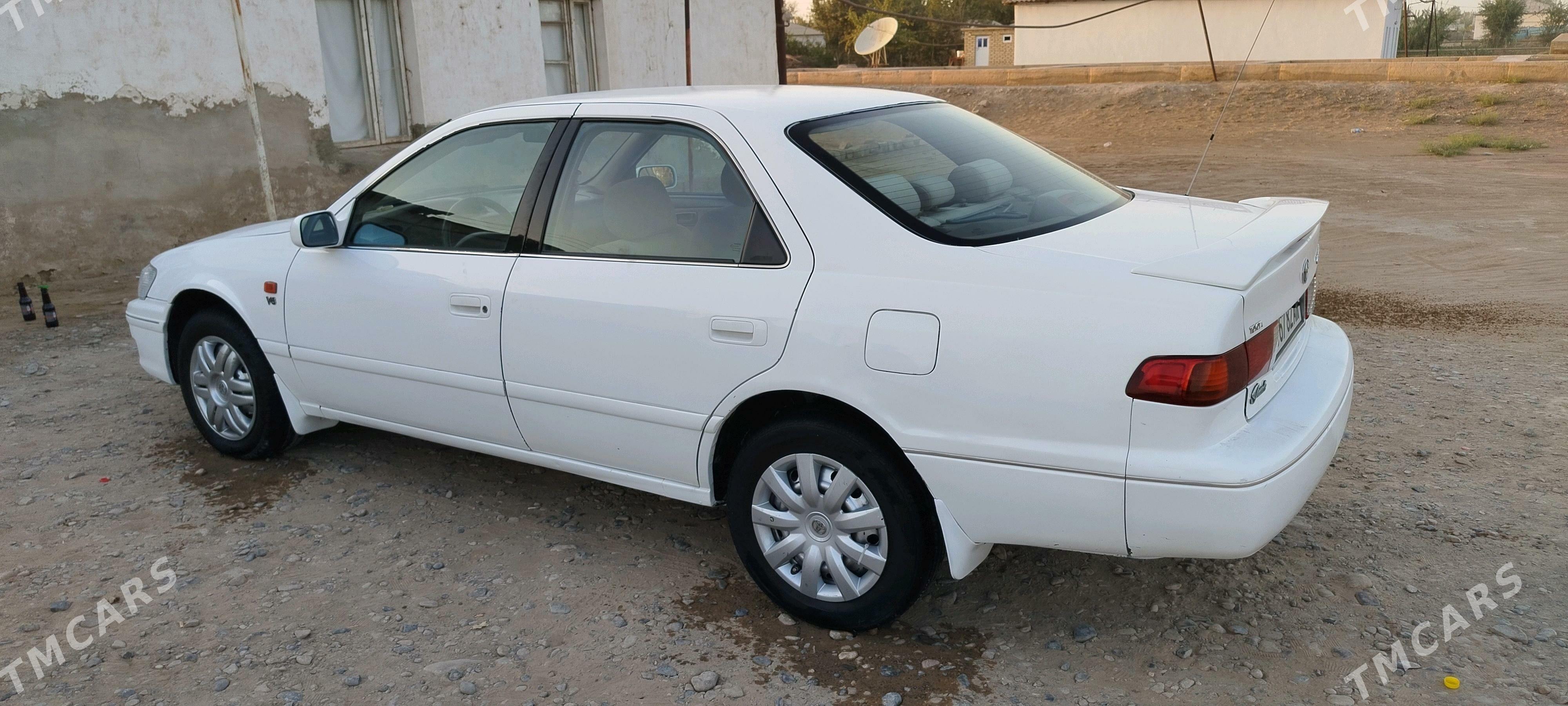 Toyota Camry 2000 - 144 000 TMT - Babadaýhan - img 8