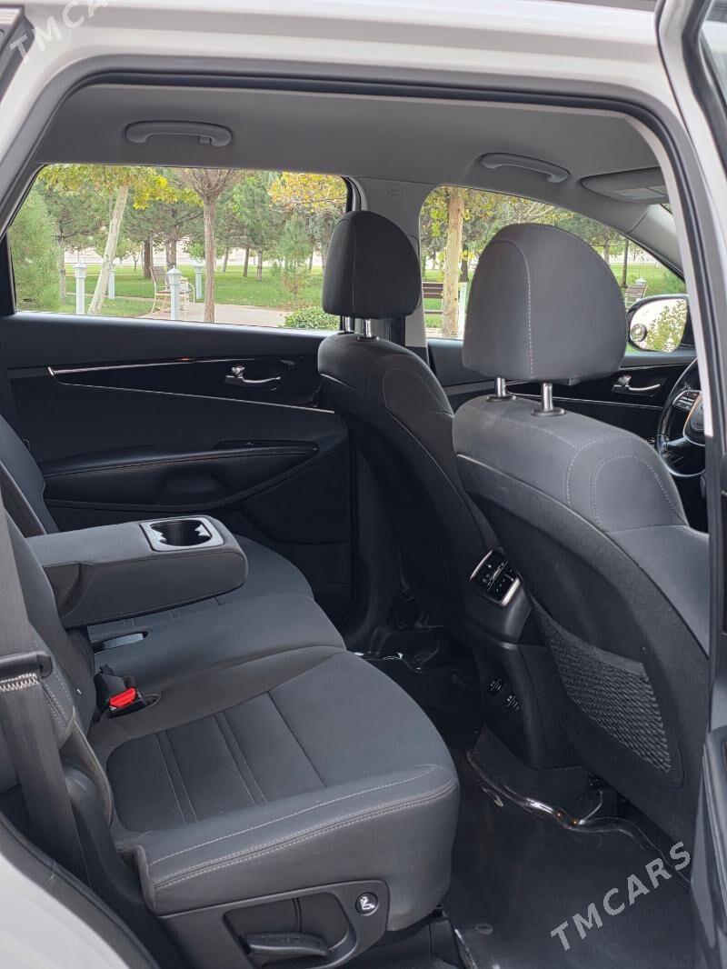 Kia Sorento 2020 - 316 000 TMT - Ашхабад - img 4