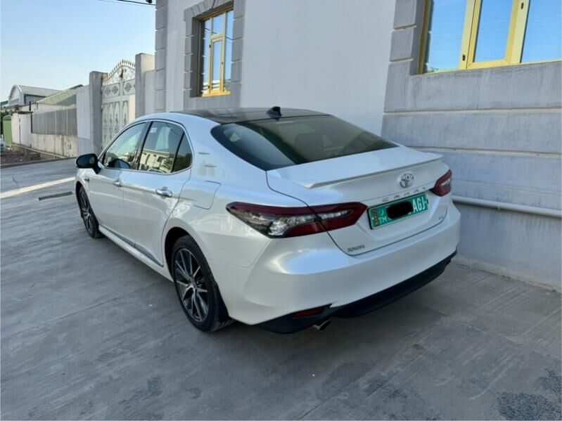 Toyota Camry 2023 - 638 000 TMT - Ашхабад - img 2