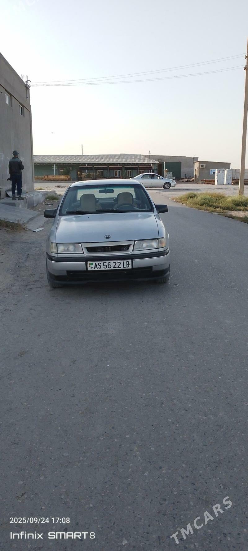 Opel Vectra 1990 - 27 000 TMT - Фарап - img 4