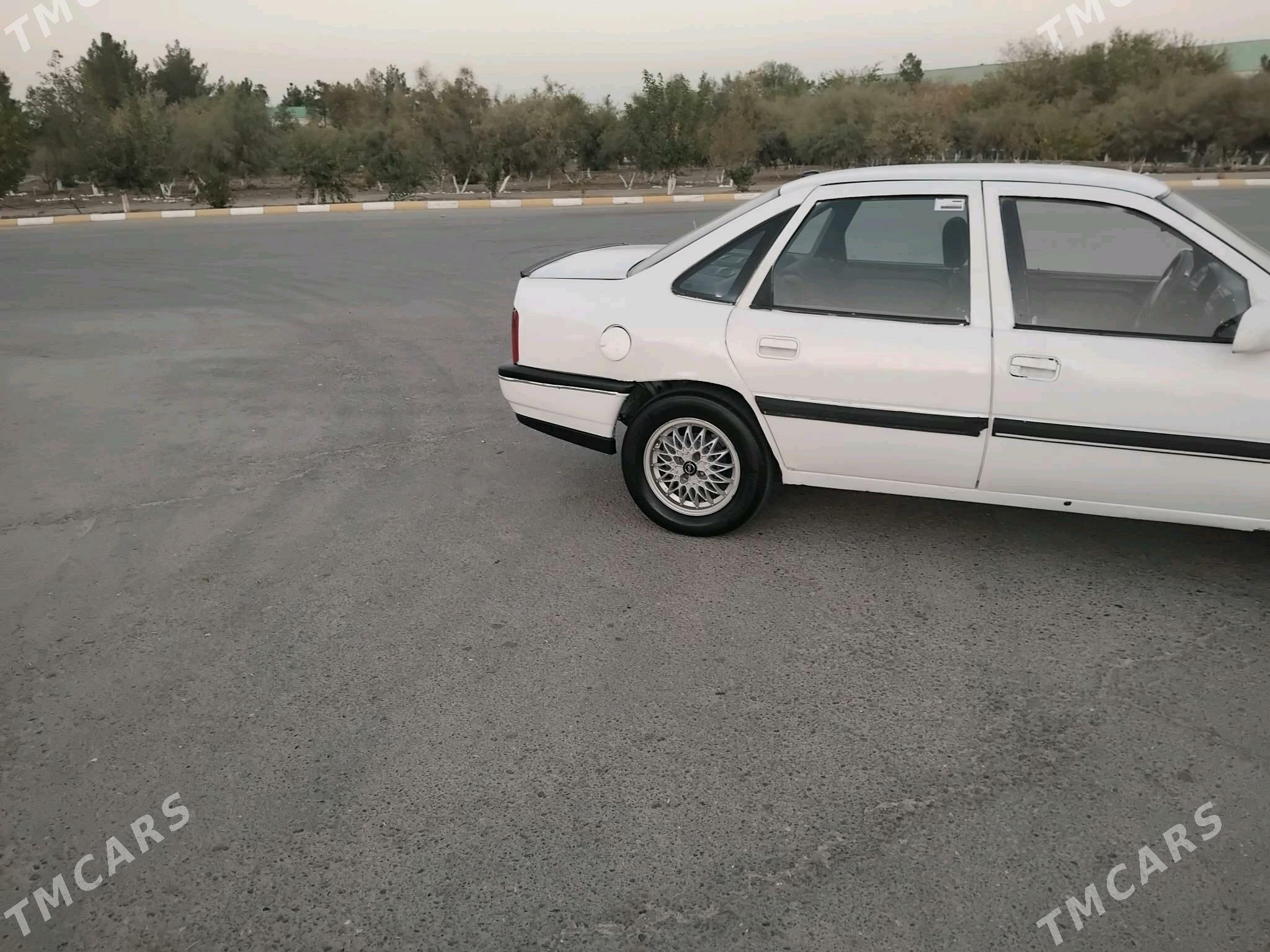 Opel Vectra 1991 - 22 000 TMT - Ашхабад - img 3