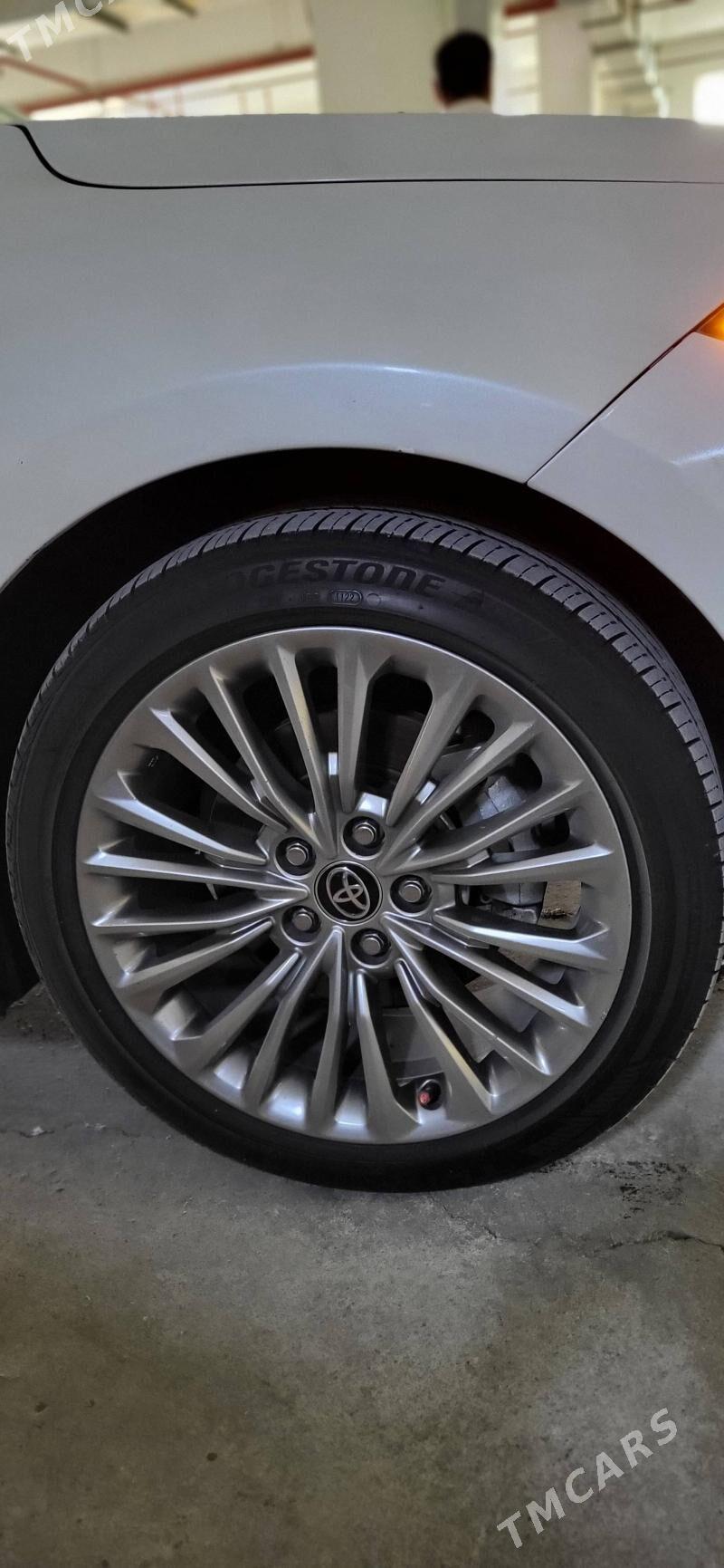 Toyota Avalon 2022 - 500 000 TMT - Ашхабад - img 5
