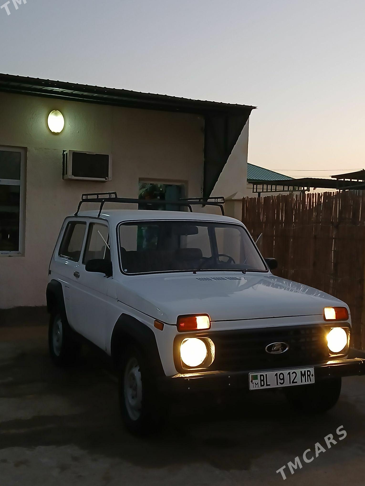 Lada Niva 1985 - 40 000 TMT - Мары - img 1