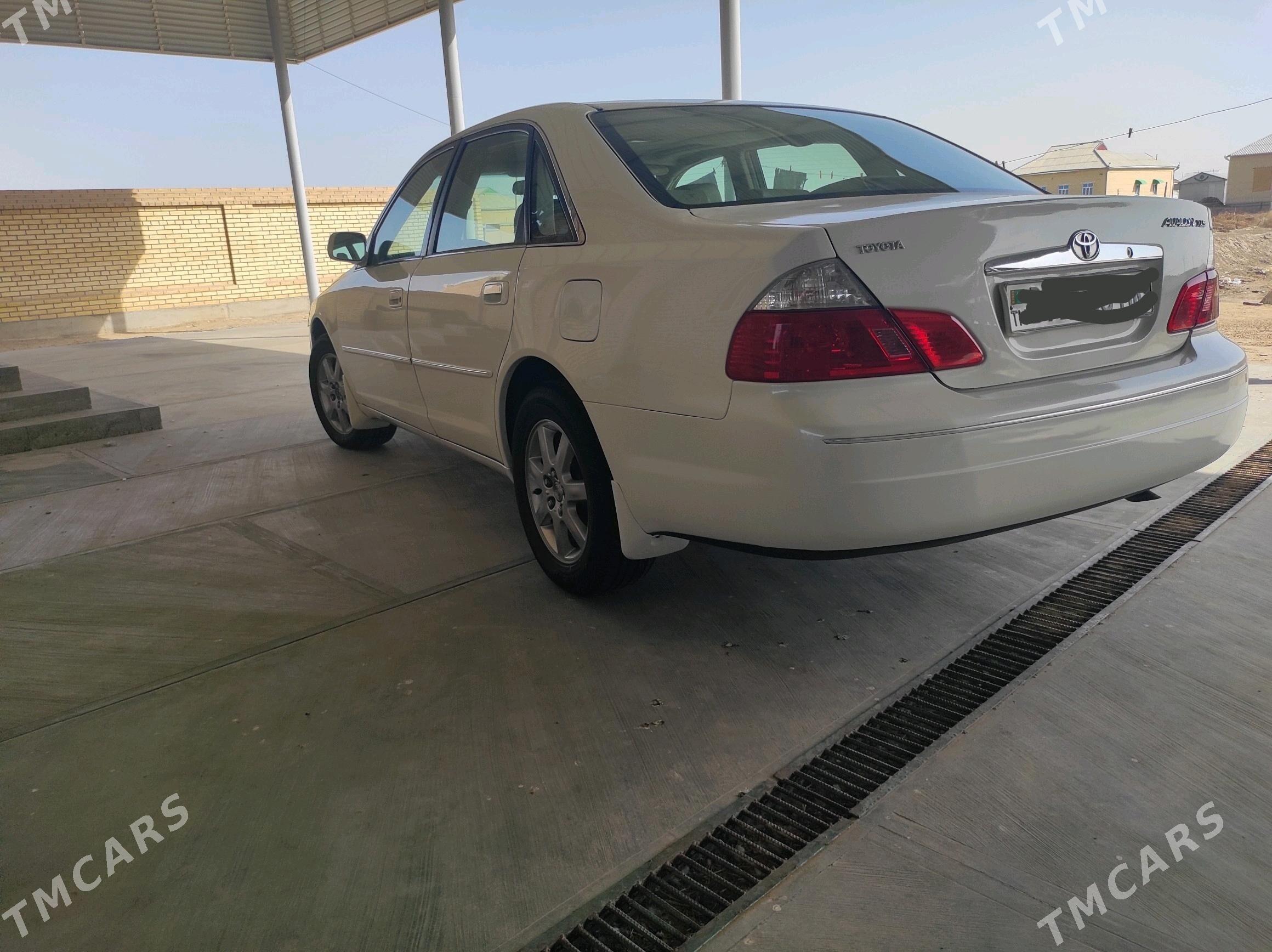 Toyota Avalon 2002 - 190 000 TMT - Сакарчага - img 4