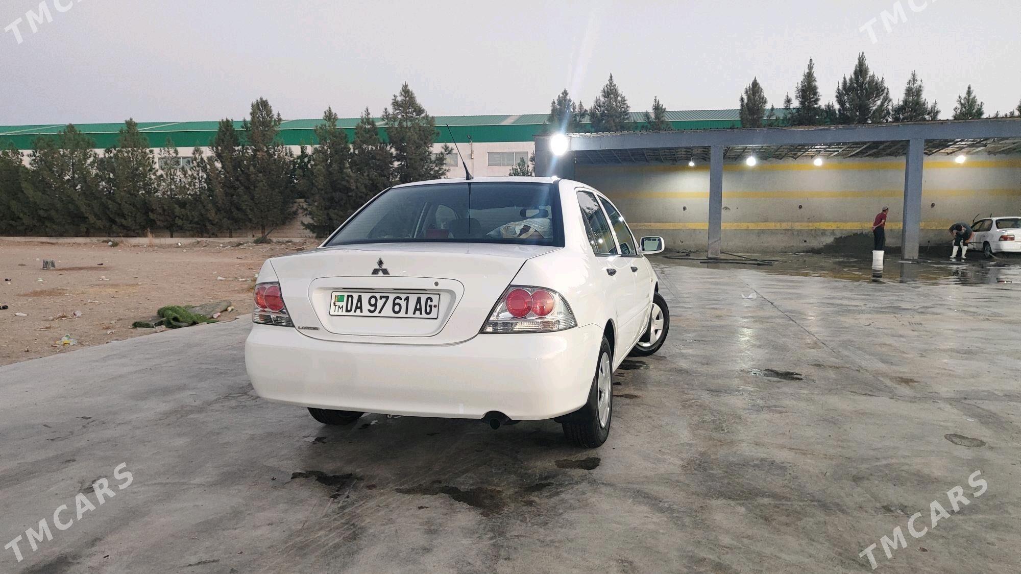 Mitsubishi Lancer 2010 - 110 000 TMT - Тязе заман - img 3
