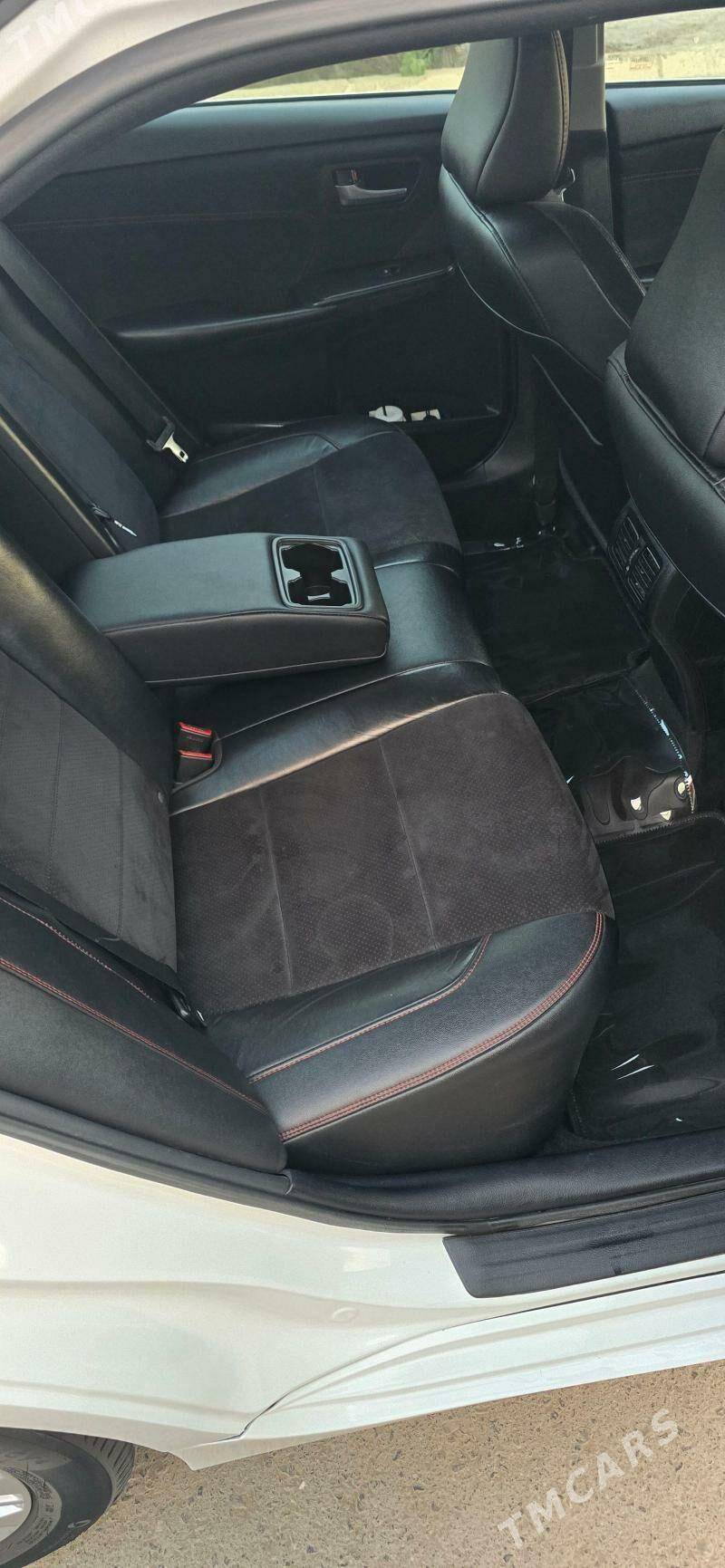 Toyota Camry 2017 - 299 000 TMT - Ашхабад - img 7