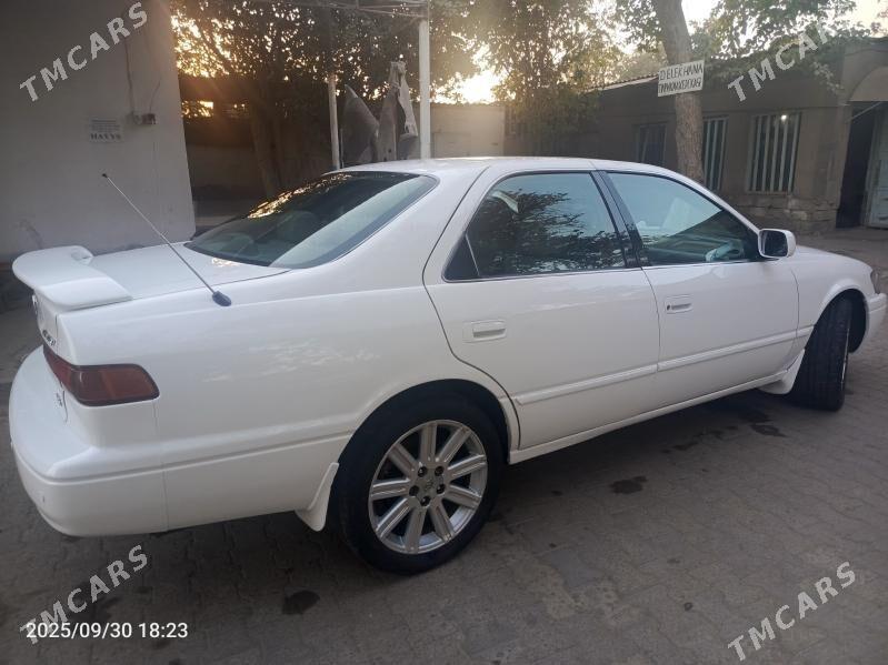 Toyota Camry 1997 - 93 000 TMT - Байрамали - img 2