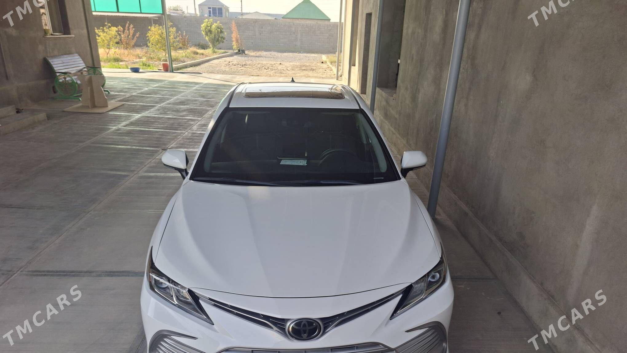 Toyota Camry 2022 - 330 000 TMT - Gökdepe - img 2