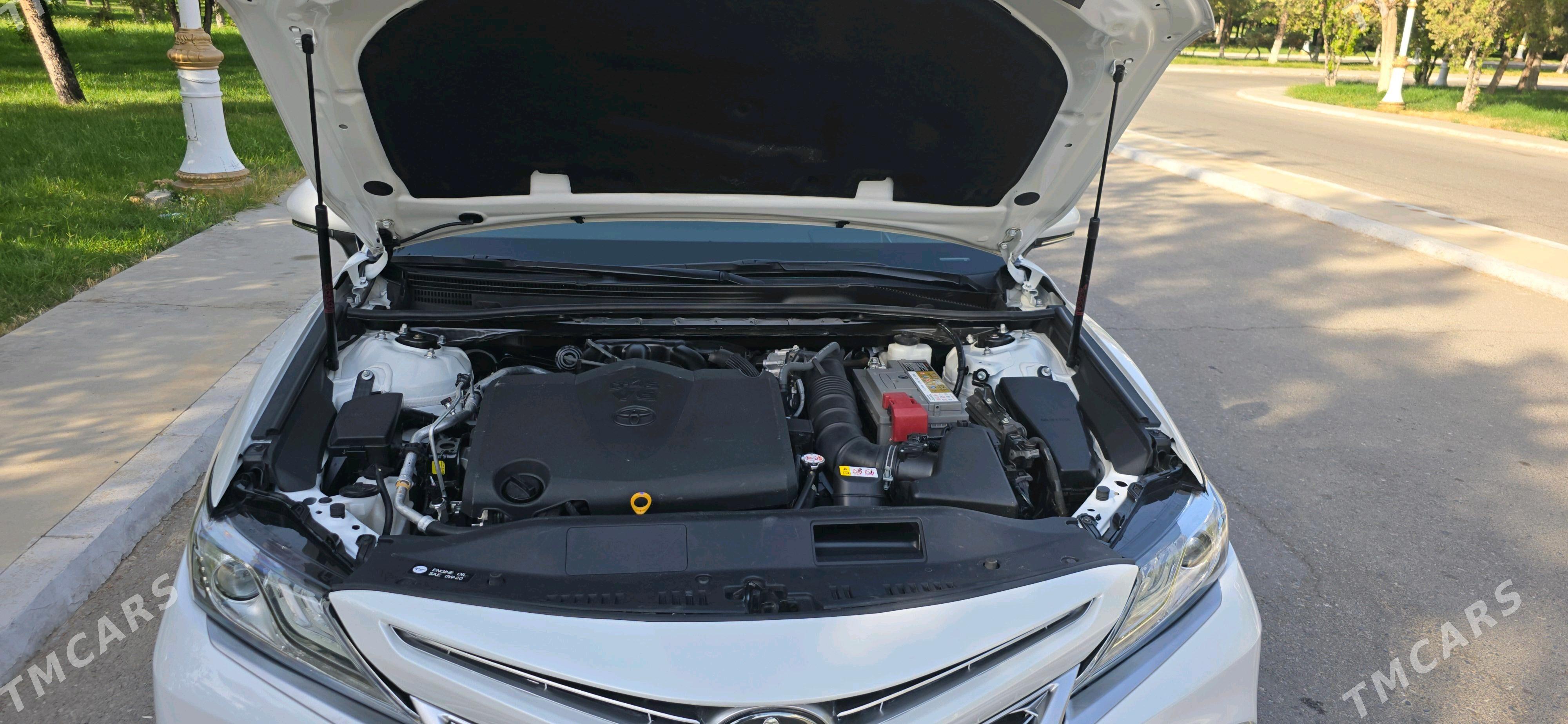 Toyota Camry 2023 - 550 000 TMT - Ашхабад - img 2