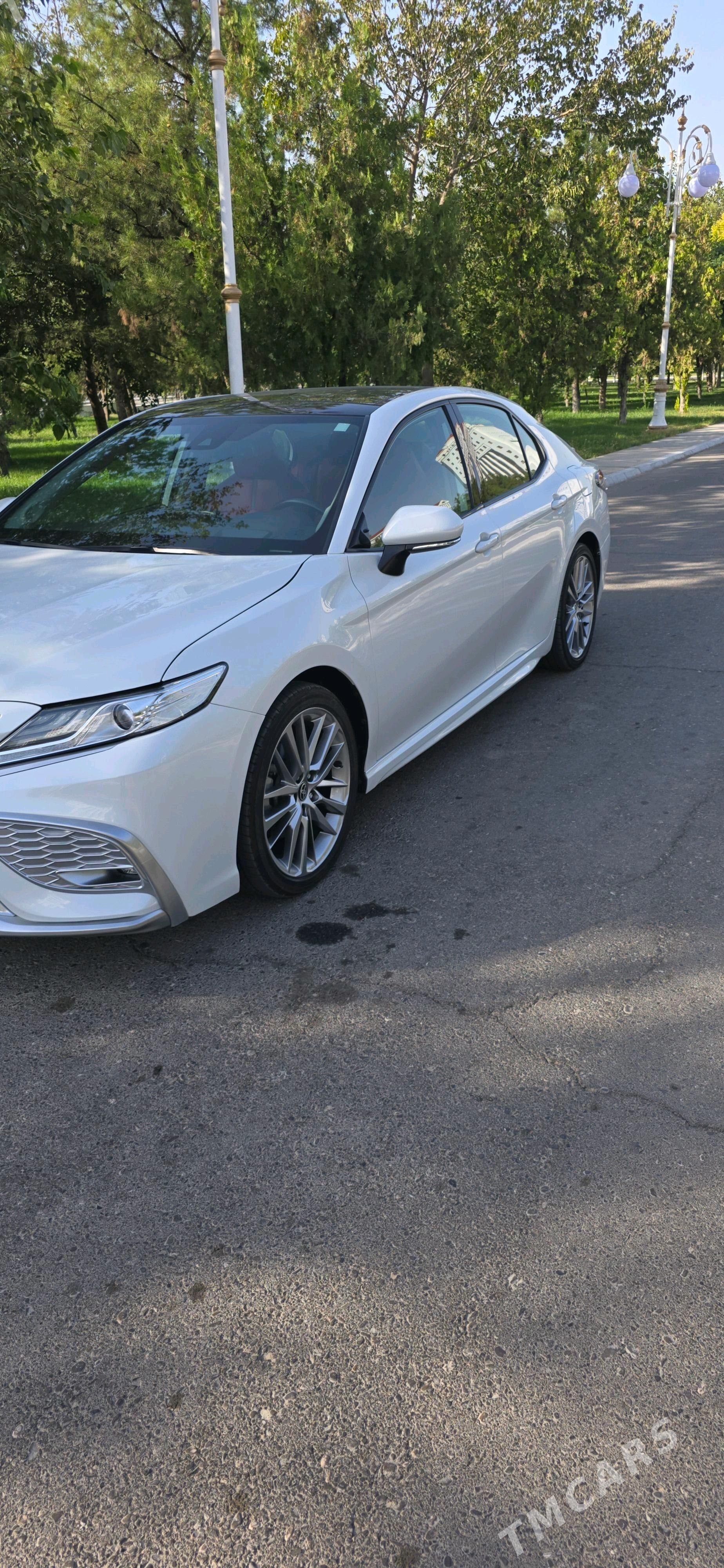 Toyota Camry 2023 - 550 000 TMT - Ашхабад - img 8