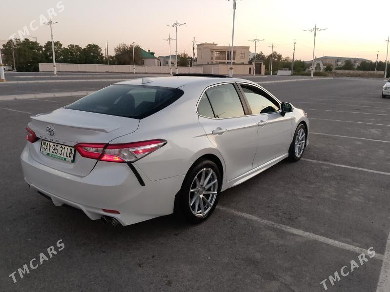 Toyota Camry 2019 - 270 000 TMT - Туркменабат - img 2