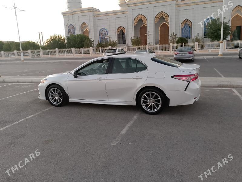 Toyota Camry 2019 - 270 000 TMT - Туркменабат - img 4