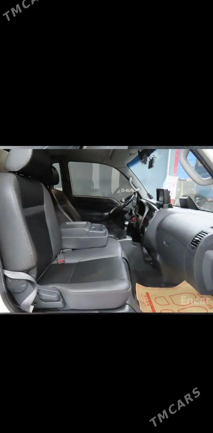 Kia Bongo 2020 - 250 000 TMT - Daşoguz - img 5