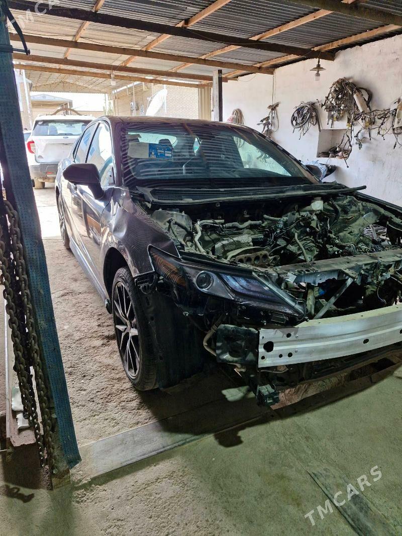 Toyota Camry 2021 - 240 000 TMT - Мары - img 4