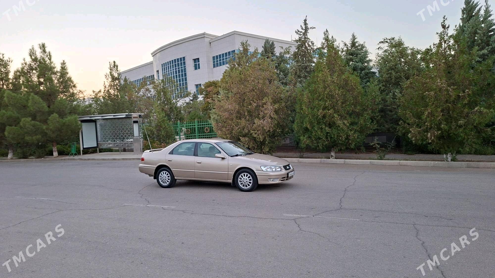 Toyota Camry 2000 - 146 000 TMT - Бахарден - img 2