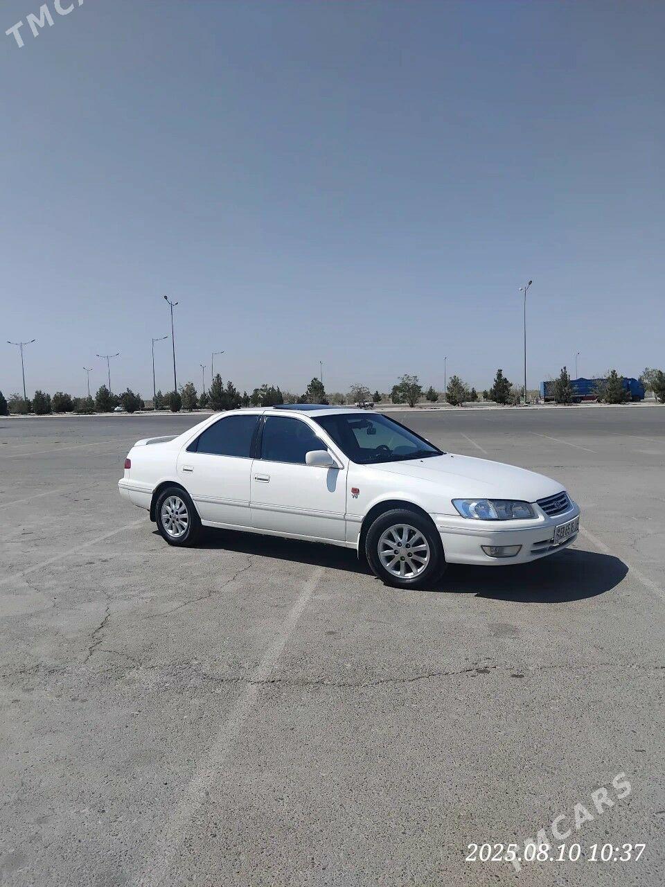 Toyota Camry 2000 - 150 000 TMT - Dänew - img 4