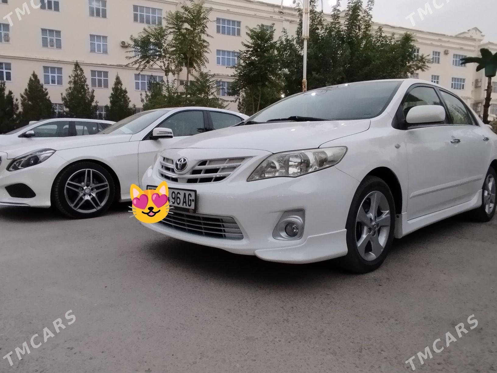 Toyota Corolla 2013 - 230 000 TMT - Aşgabat - img 2