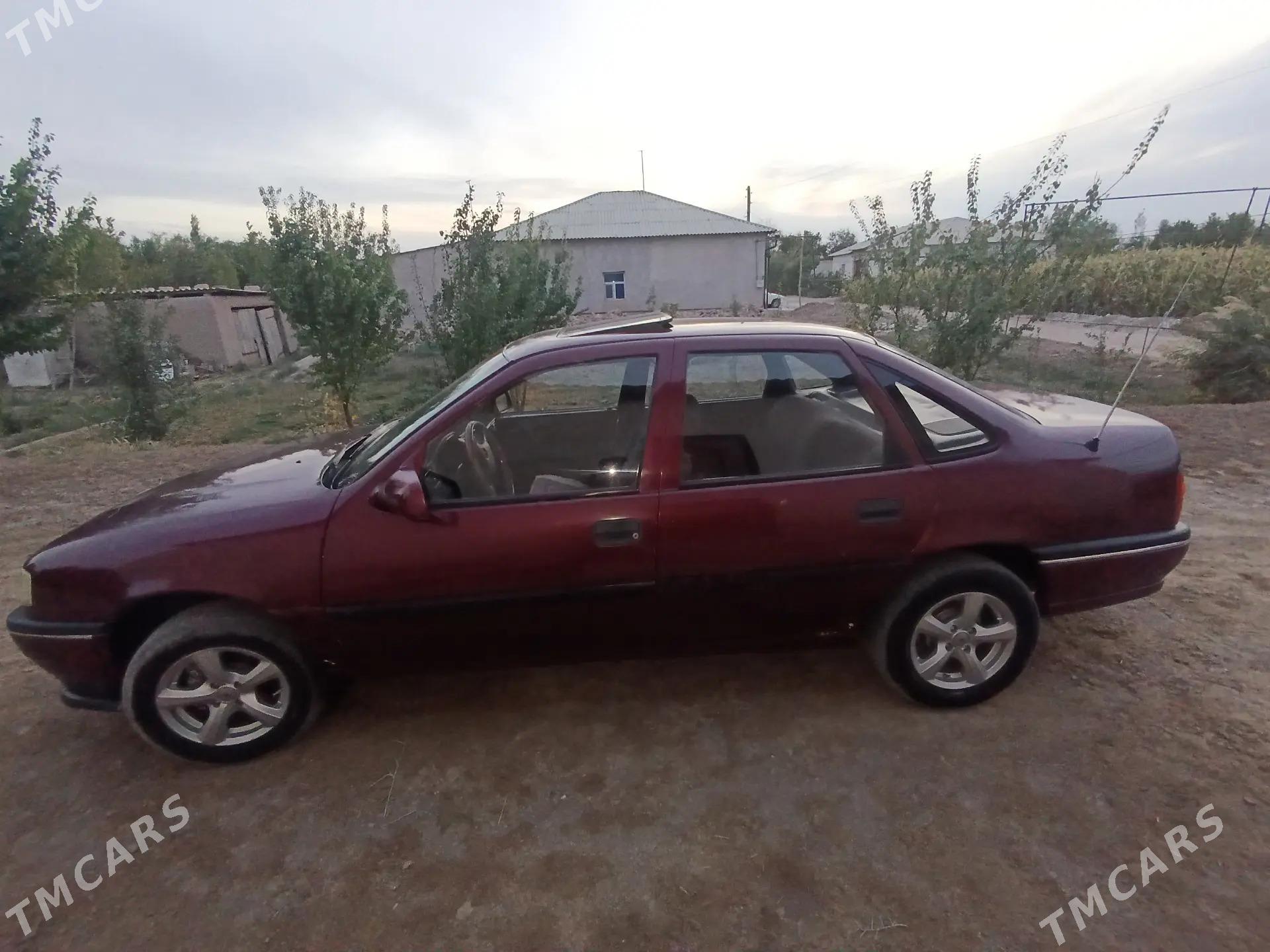 Opel Vectra 1993 - 40 000 TMT - Boldumsaz - img 6