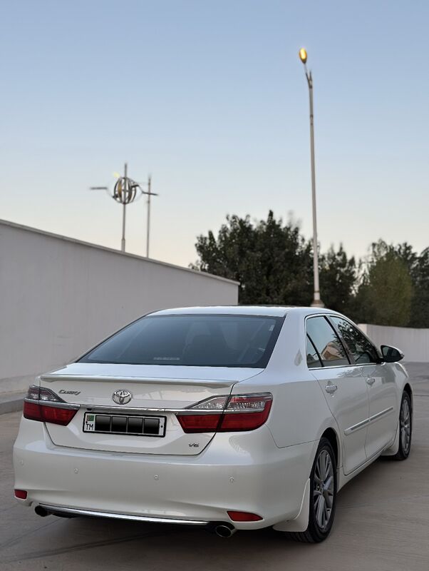 Toyota Camry 2017 - 500 000 TMT - Aşgabat - img 2