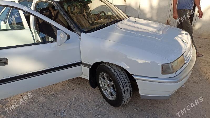 Opel Vectra 1992 - 36 000 TMT - Мары - img 3