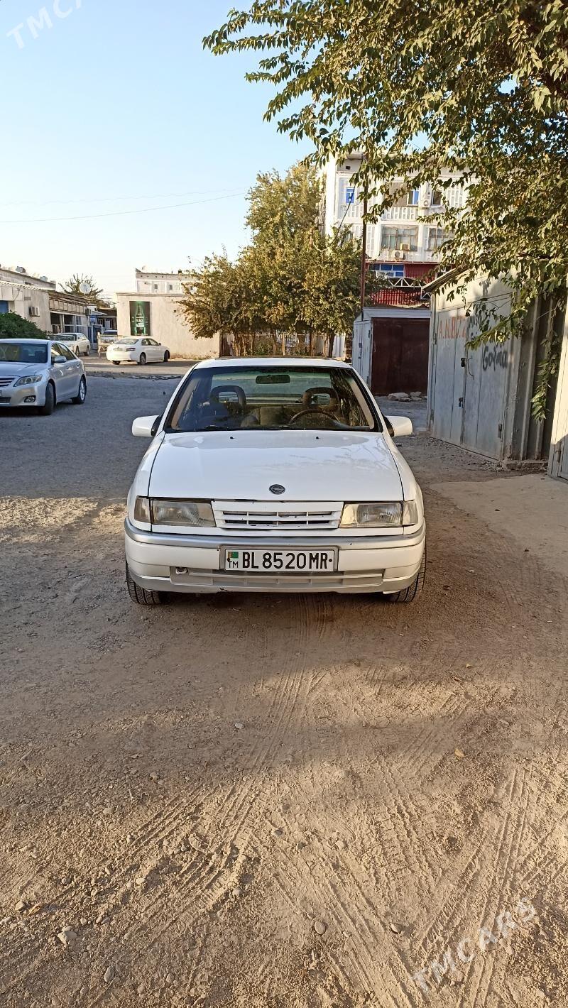 Opel Vectra 1992 - 36 000 TMT - Мары - img 8