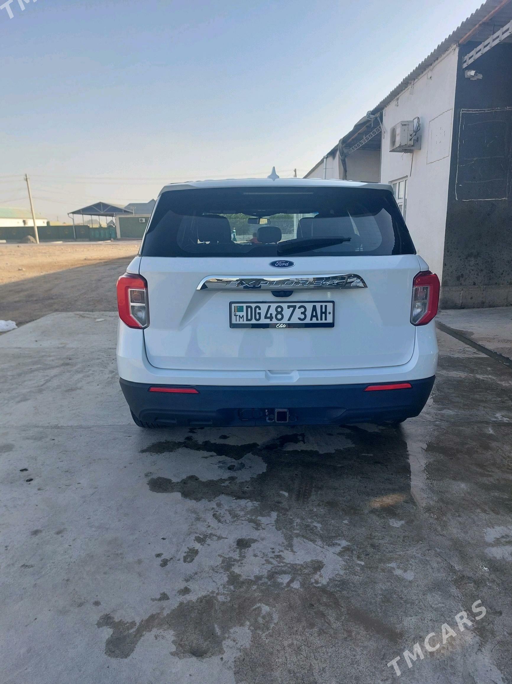 Ford Explorer 2022 - 330 000 TMT - Ак-Бугдайский этрап - img 3
