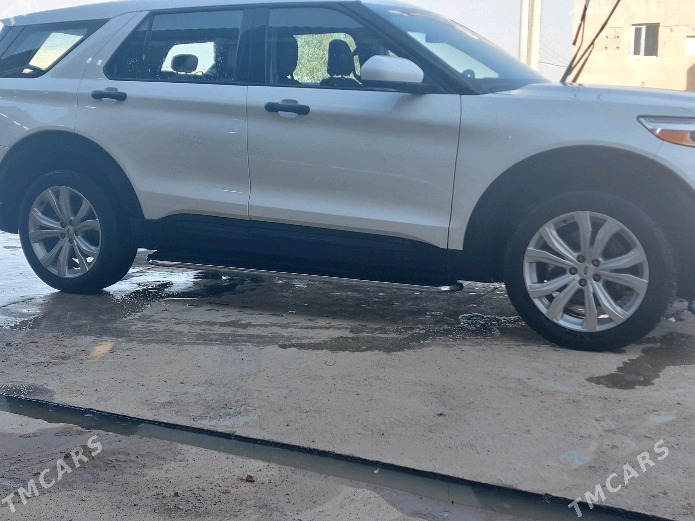 Ford Explorer 2022 - 330 000 TMT - Ак-Бугдайский этрап - img 7