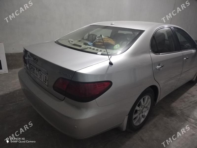 Lexus ES 300 2002 - 165 000 TMT - Фарап - img 3