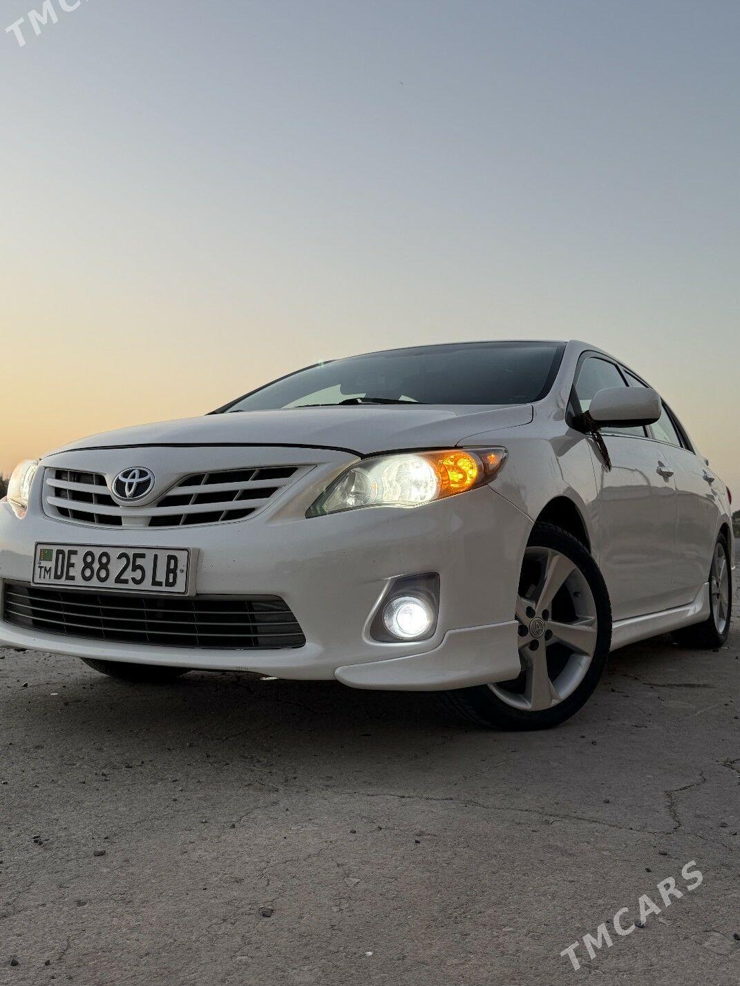 Toyota Corolla 2012 - 170 000 TMT - Туркменабат - img 3