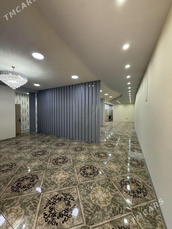 office - Mary - img 4