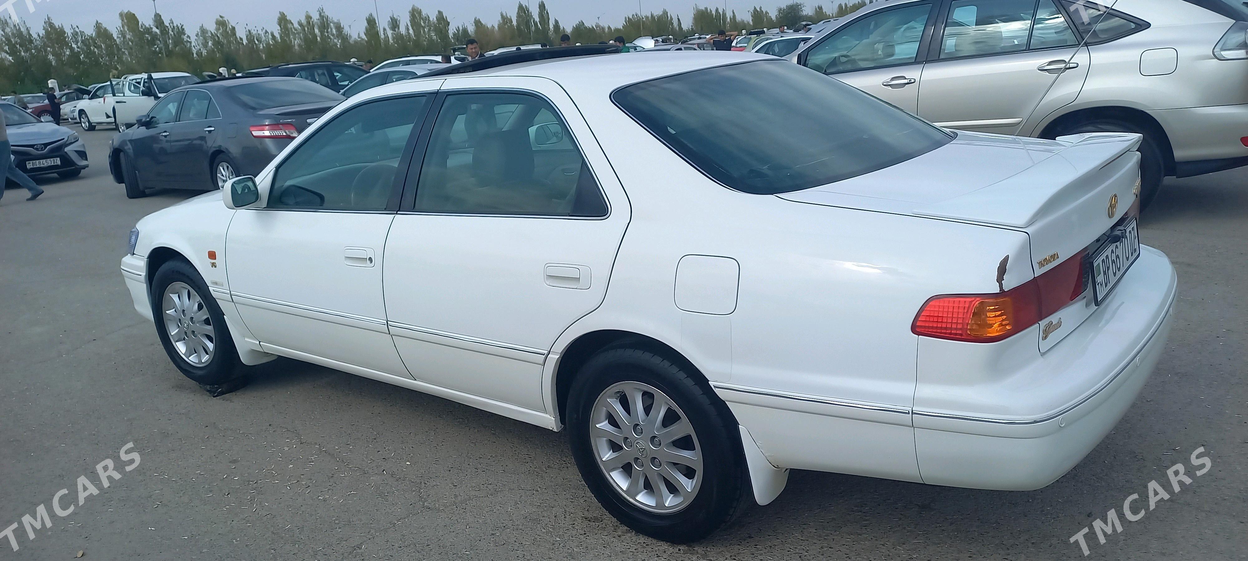 Toyota Camry 2000 - 180 000 TMT - Daşoguz - img 5