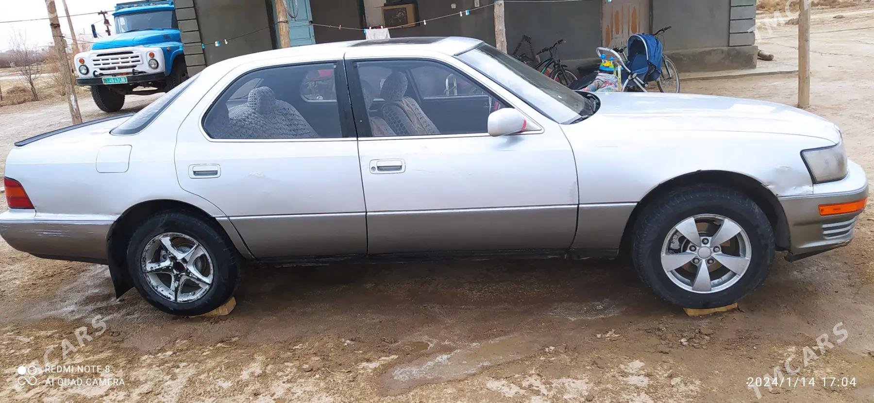 Lexus LS 400 1990 - 40 000 TMT - Достлук - img 1