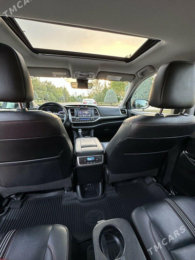 Toyota Highlander 2019 - 490 000 TMT - Aşgabat - img 3