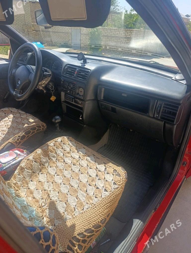 Opel Vectra 1992 - 37 000 TMT - Mary - img 8