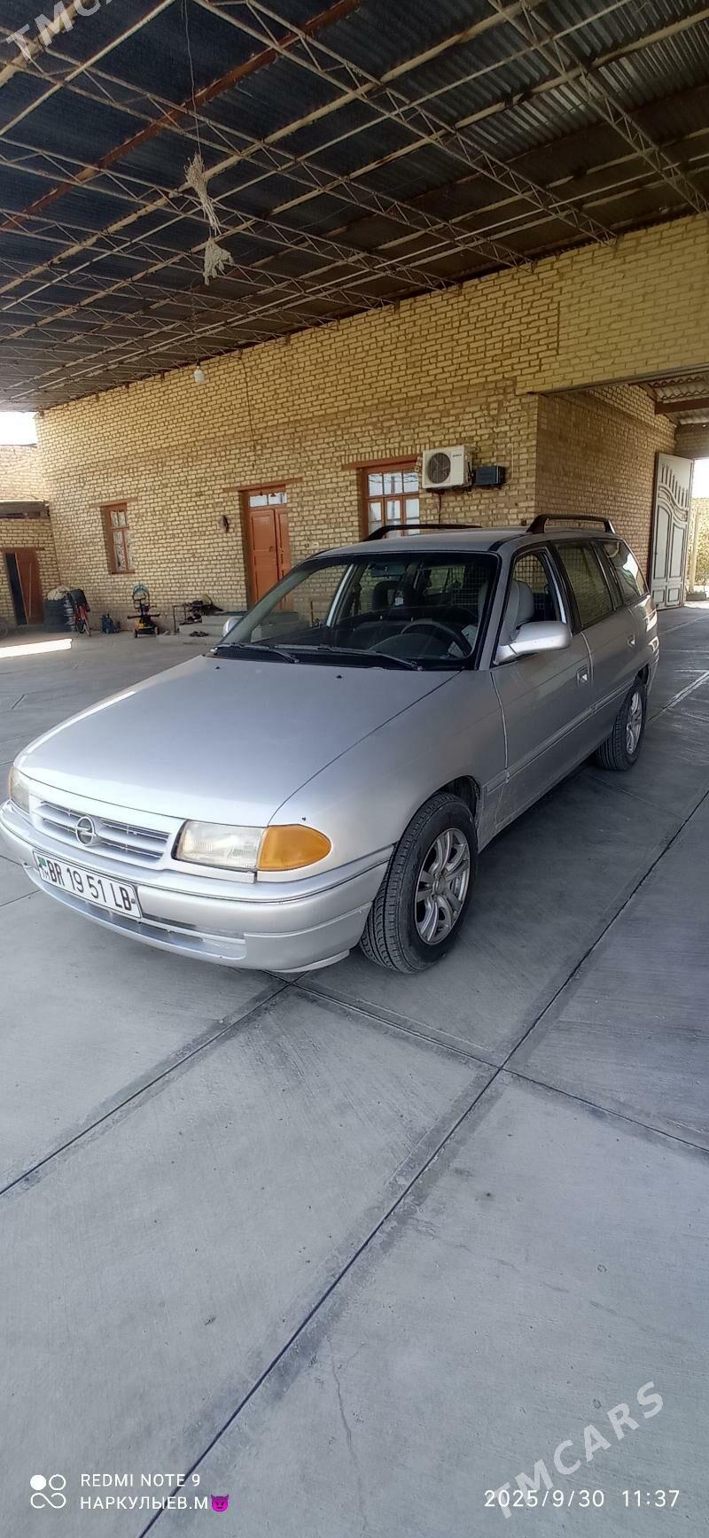 Opel Astra 1994 - 53 000 TMT - Sakar - img 4