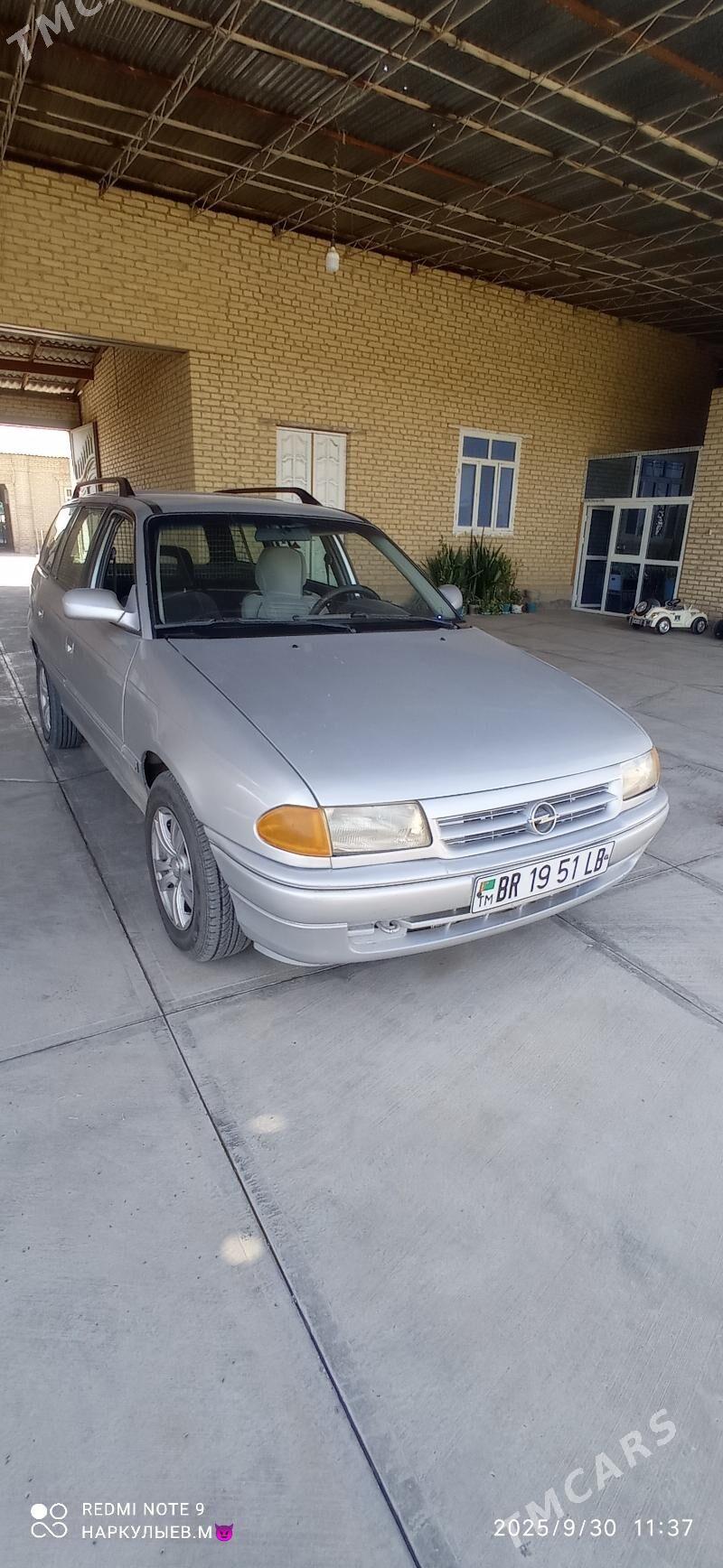 Opel Astra 1994 - 53 000 TMT - Sakar - img 8