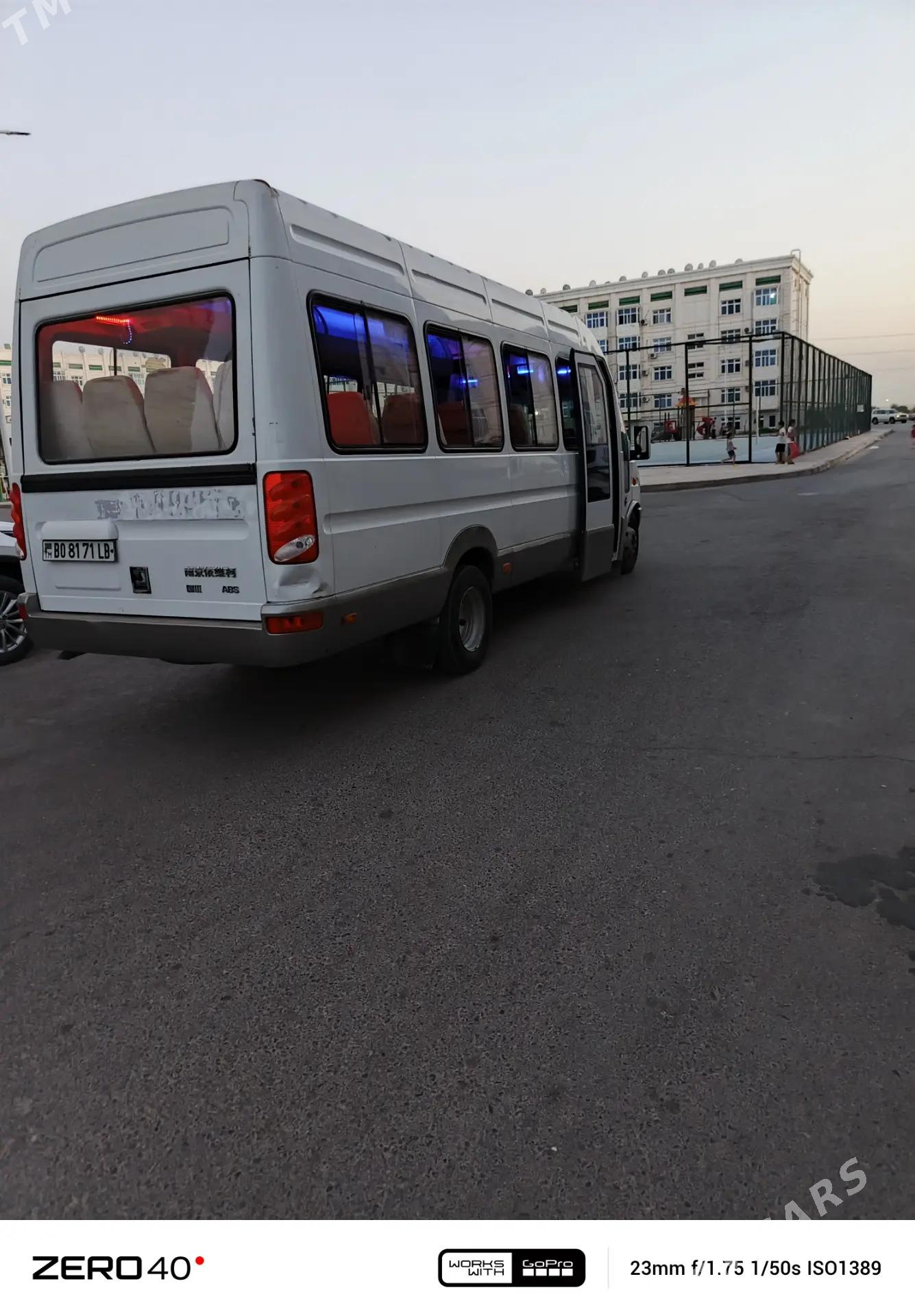 Mitsubishi Rosa 2006 - 240 000 TMT - Türkmenabat - img 2