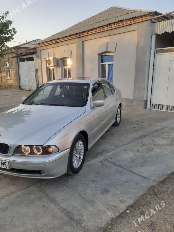 BMW 530 2002 - 132 000 TMT - Байрамали - img 8