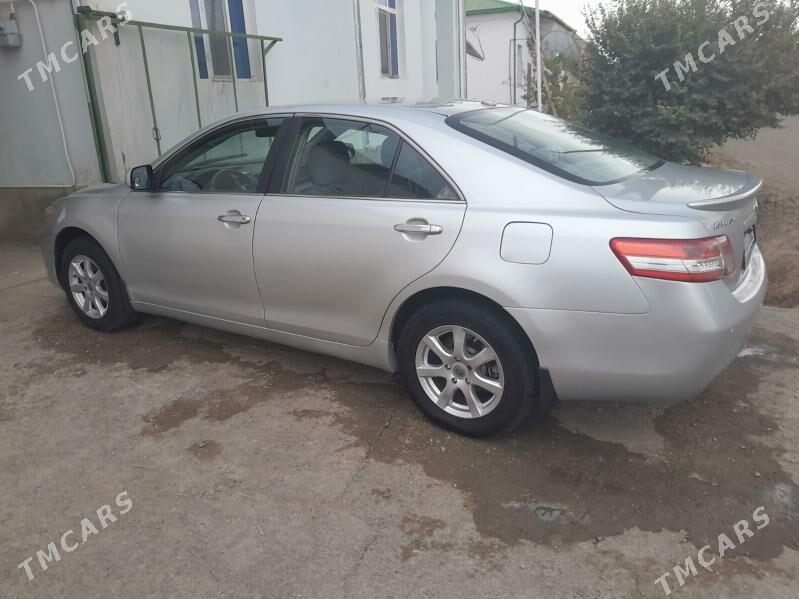 Toyota Camry 2010 - 145 000 TMT - Гороглы (Тагта) - img 1