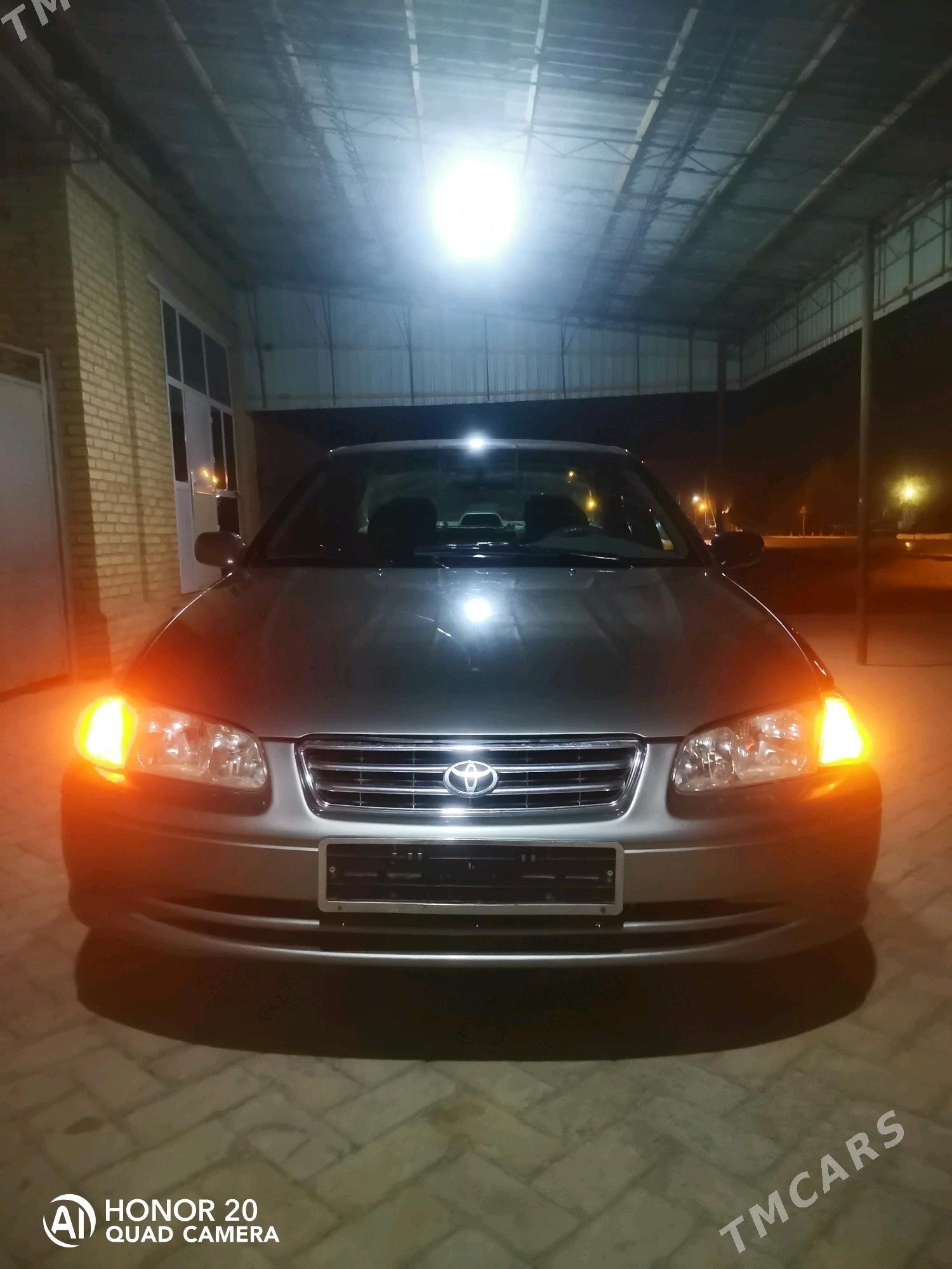 Toyota Camry 1998 - 120 000 TMT - Halaç - img 5