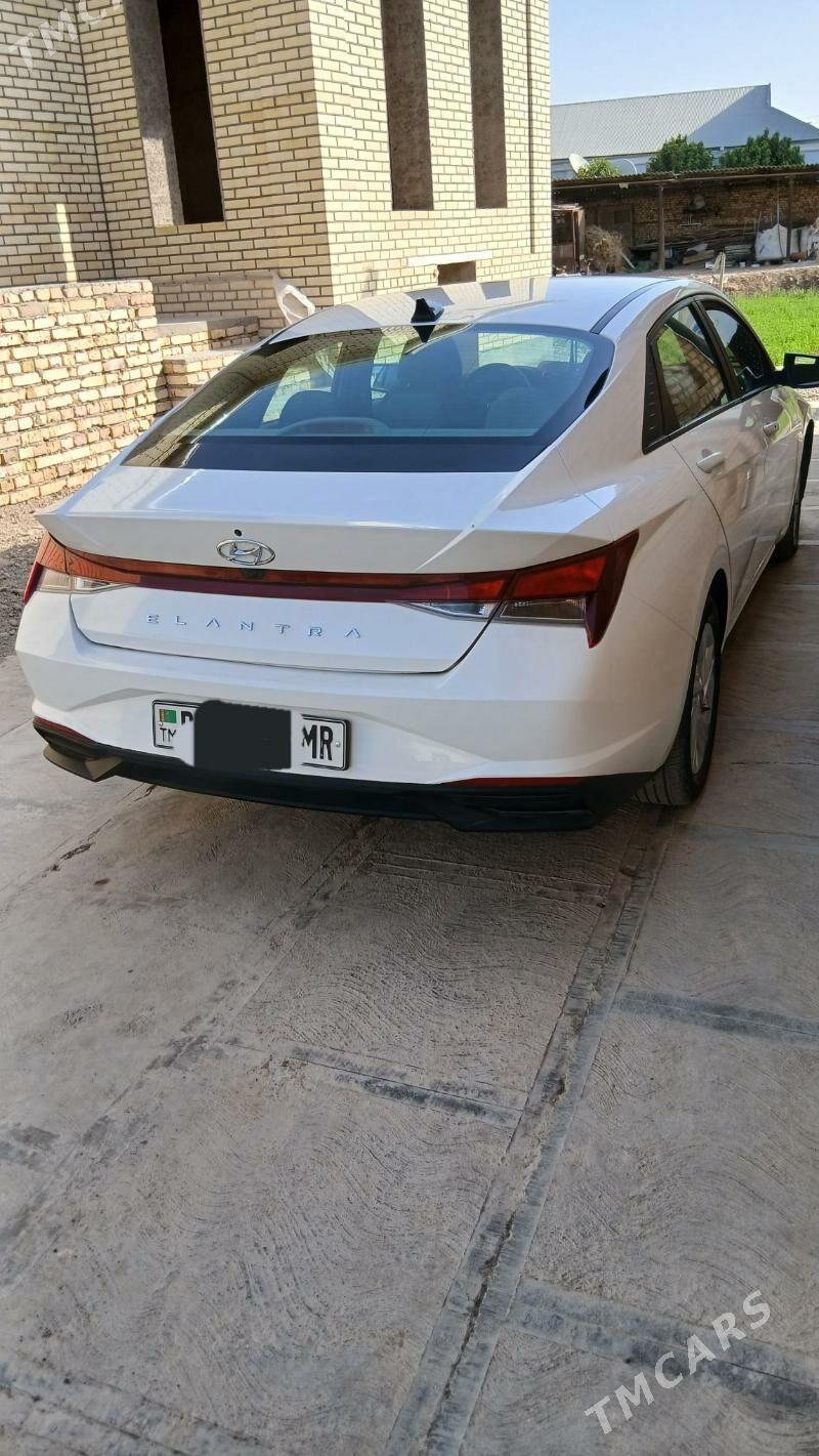 Hyundai Elantra 2022 - 220 000 TMT - Векильбазар - img 3