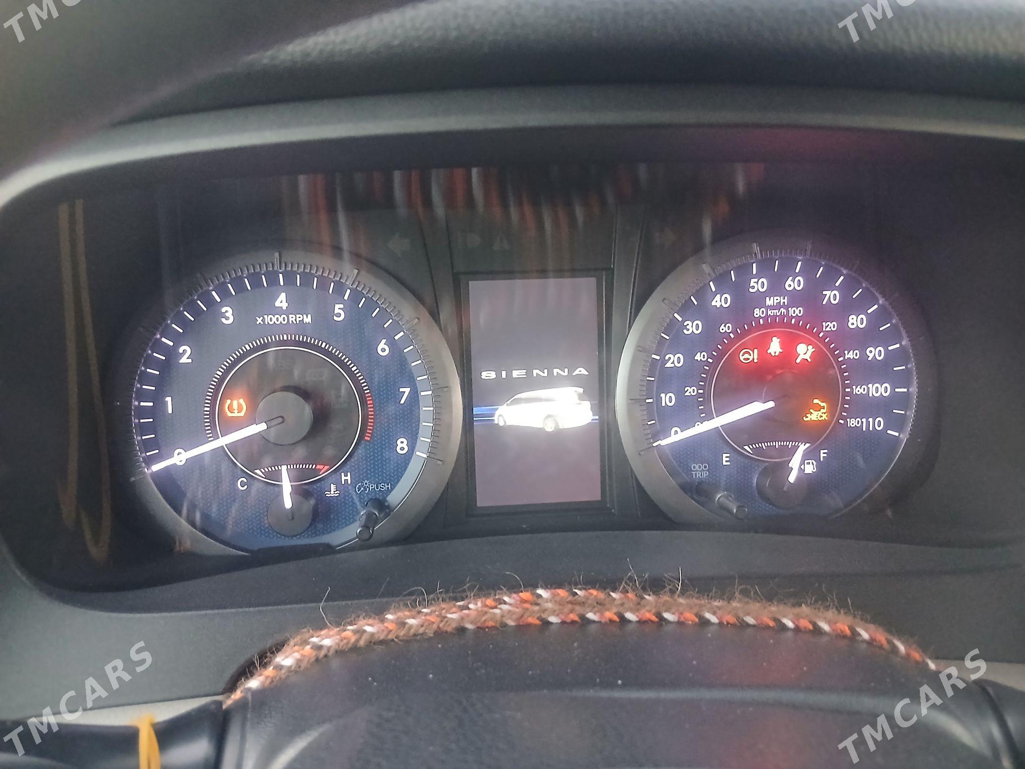 Toyota Sienna 2020 - 395 000 TMT - Мир 2 - img 3