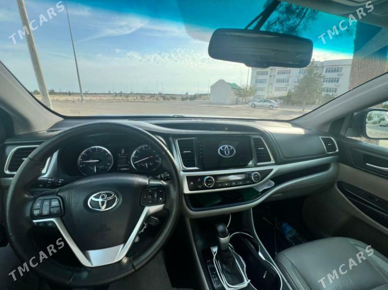 Toyota Highlander 2016 - 440 000 TMT - Туркменбаши - img 6