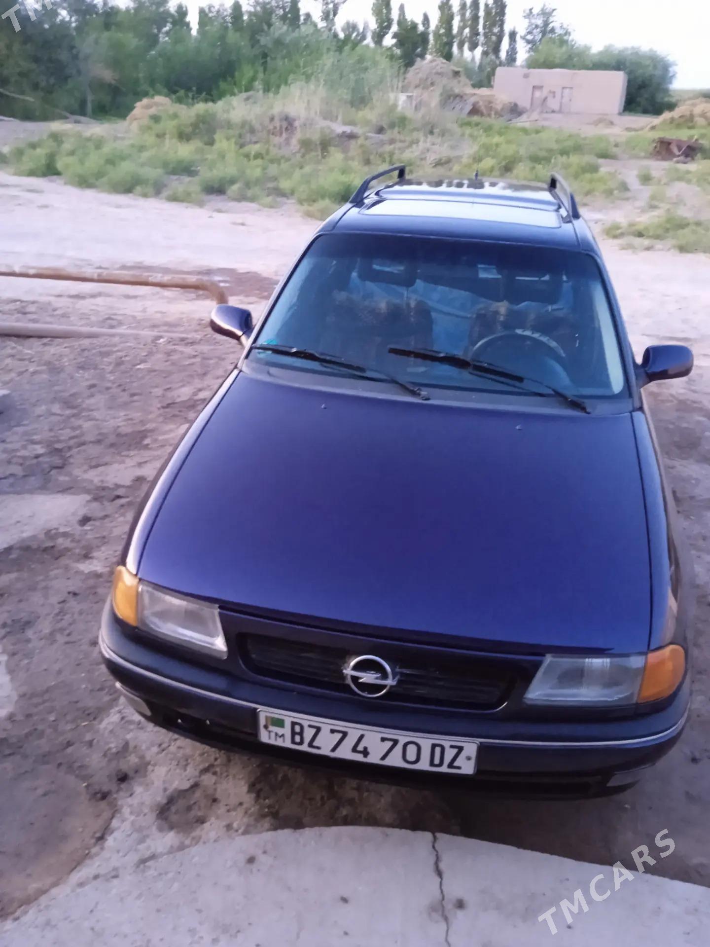 Opel Astra 1995 - 45 000 TMT - Дашогуз - img 4
