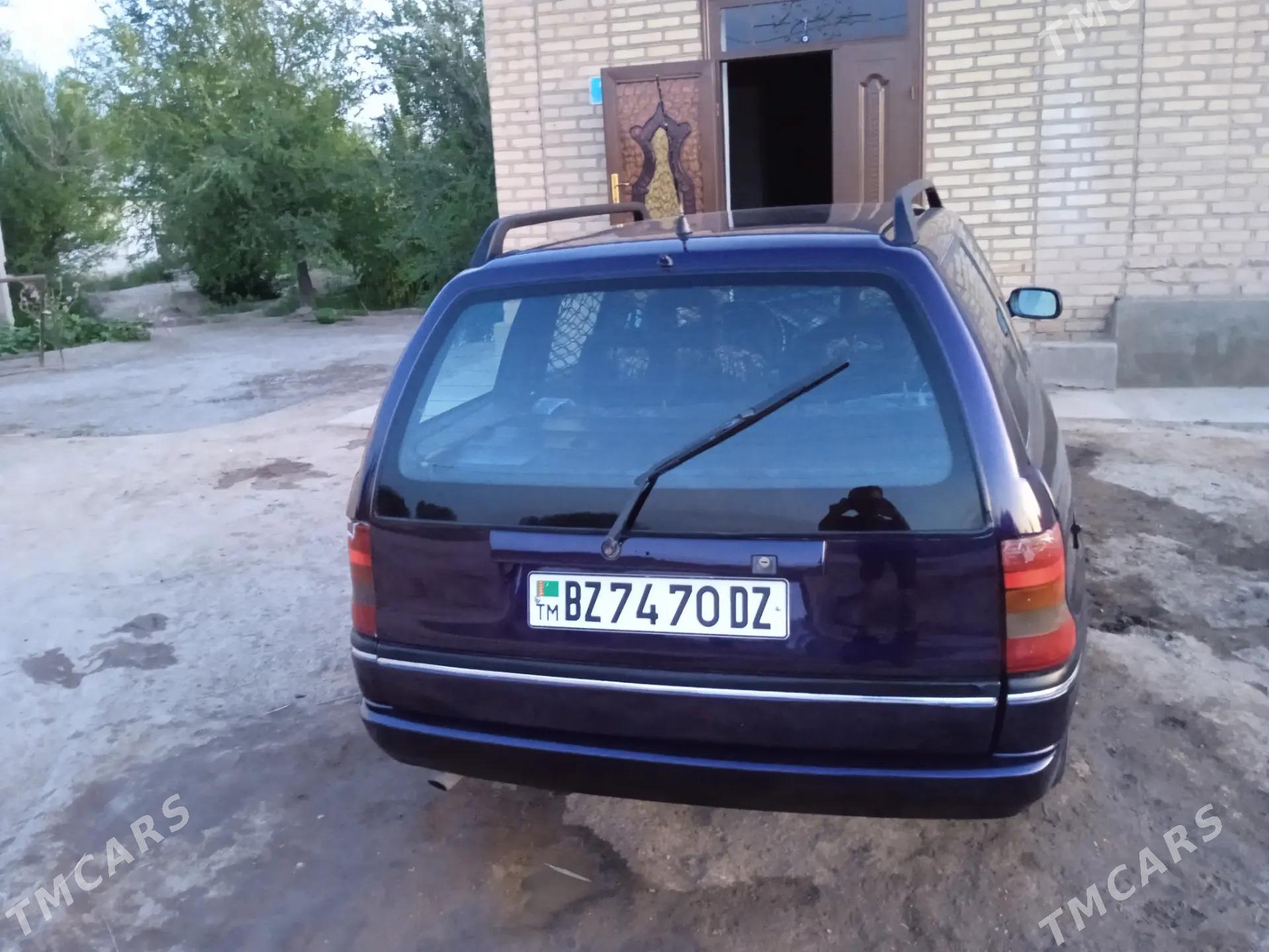 Opel Astra 1995 - 45 000 TMT - Дашогуз - img 3