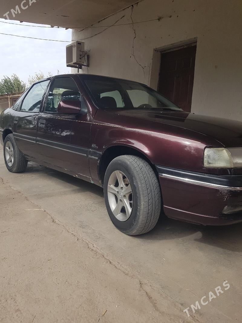 Opel Vectra 1993 - 40 000 TMT - Болдумсаз - img 2