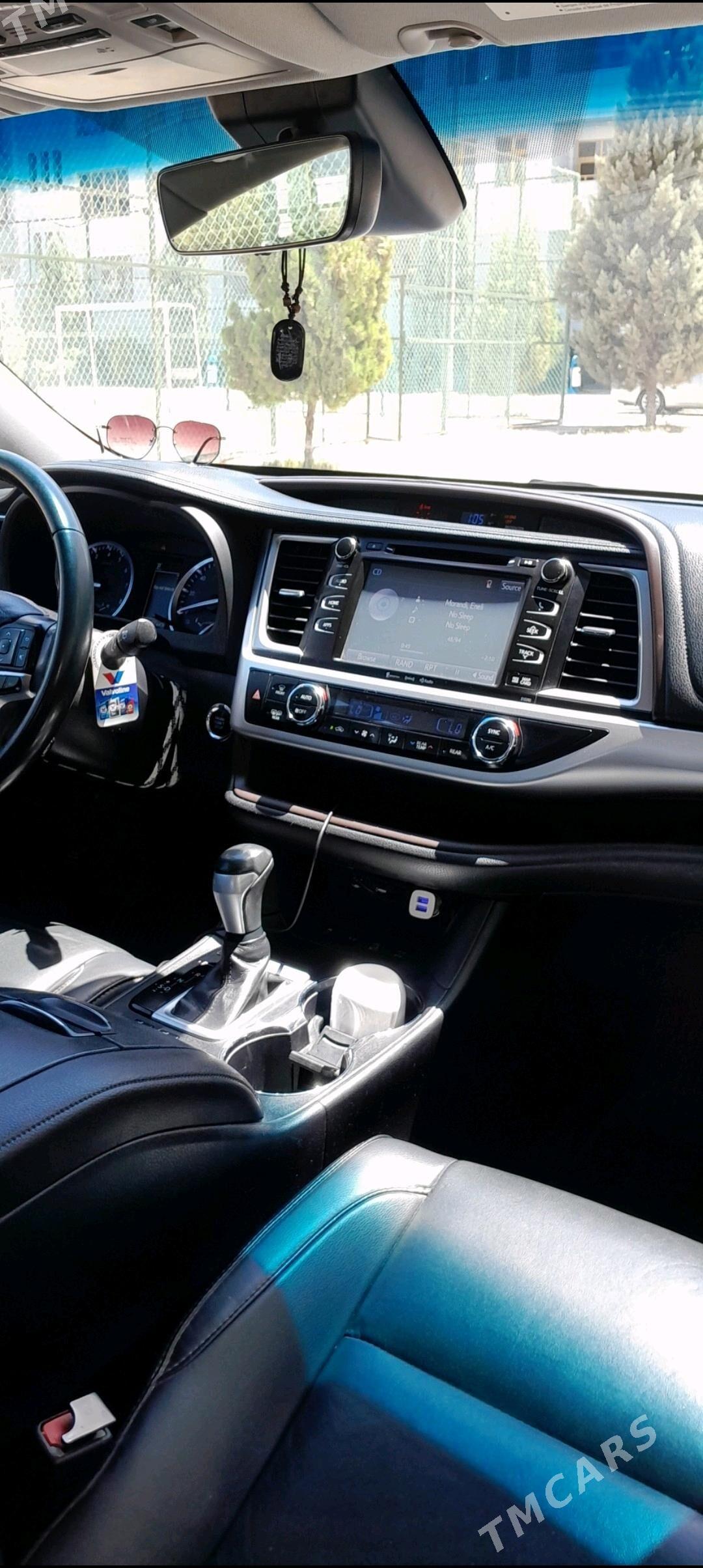 Toyota Highlander 2019 - 450 000 TMT - Мары - img 3
