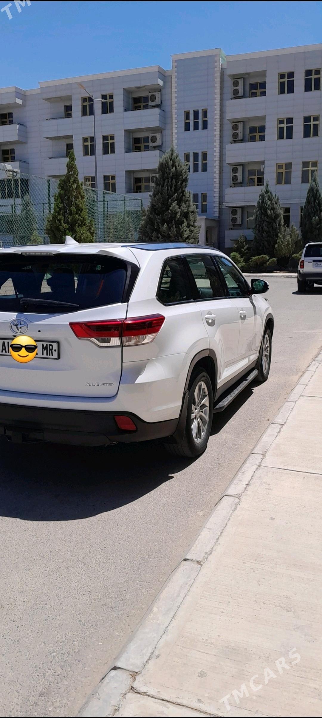 Toyota Highlander 2019 - 450 000 TMT - Мары - img 2