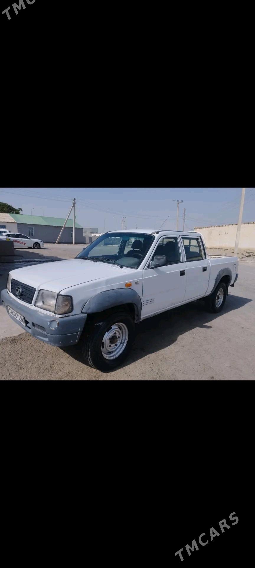 Toyota Hilux 2005 - 80 000 TMT - Туркменбаши - img 2